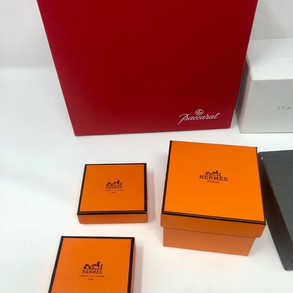 Authentic Designer Gift Boxes Great condition - Picture 5 of 6